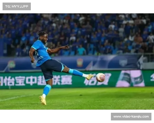 云南玉昆宣布重罚外援布尔克 职业纪律整顿助力球队保级之路