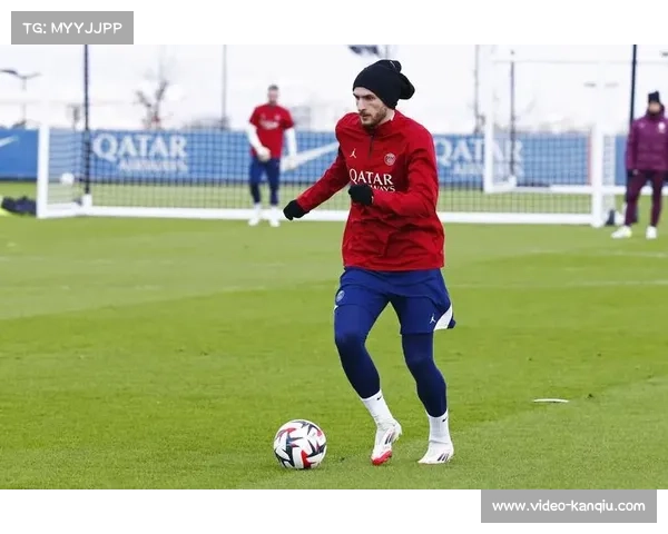 克瓦拉茨赫利亚敲定加盟巴黎圣日耳曼，转会费超7000万欧元